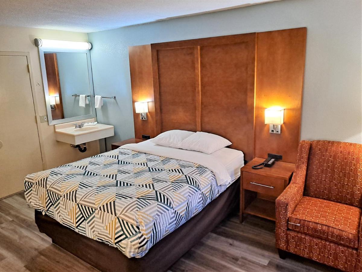 Motel 6 Catonsville Md Baltimore West Екстериор снимка