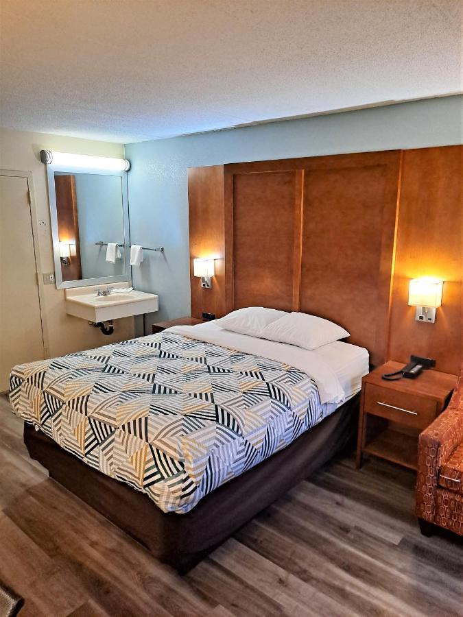 Motel 6 Catonsville Md Baltimore West Екстериор снимка