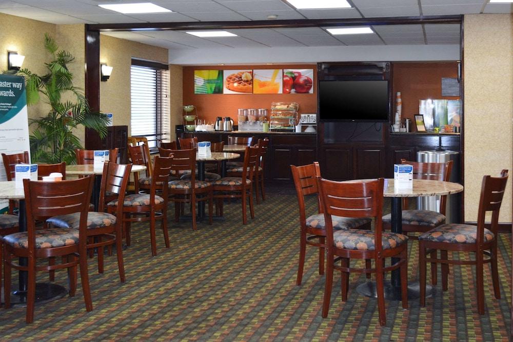 Motel 6 Catonsville Md Baltimore West Екстериор снимка