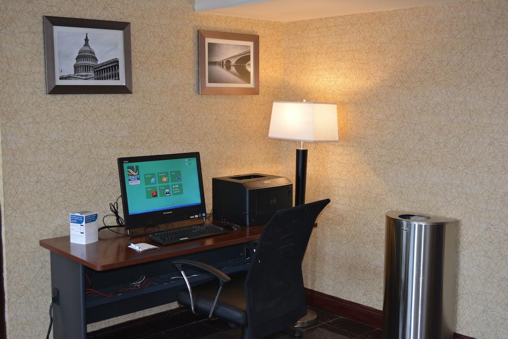 Motel 6 Catonsville Md Baltimore West Екстериор снимка